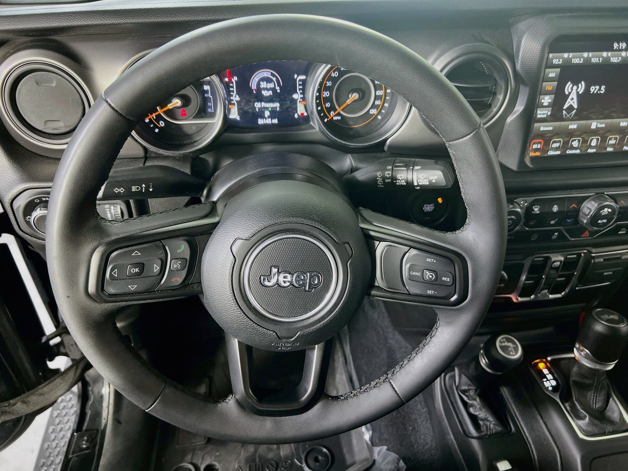 Used 2023 Jeep Wrangler Unlimited Sport w/ Sun And Sound Package AWD/4WD image 11