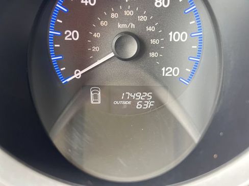 Used 2011 Honda Element EX image 21