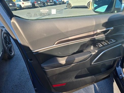 New 2025 Kia Telluride S image 24