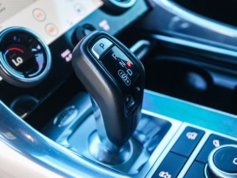 Used 2022 Land Rover Range Rover Sport HSE Dynamic image 20