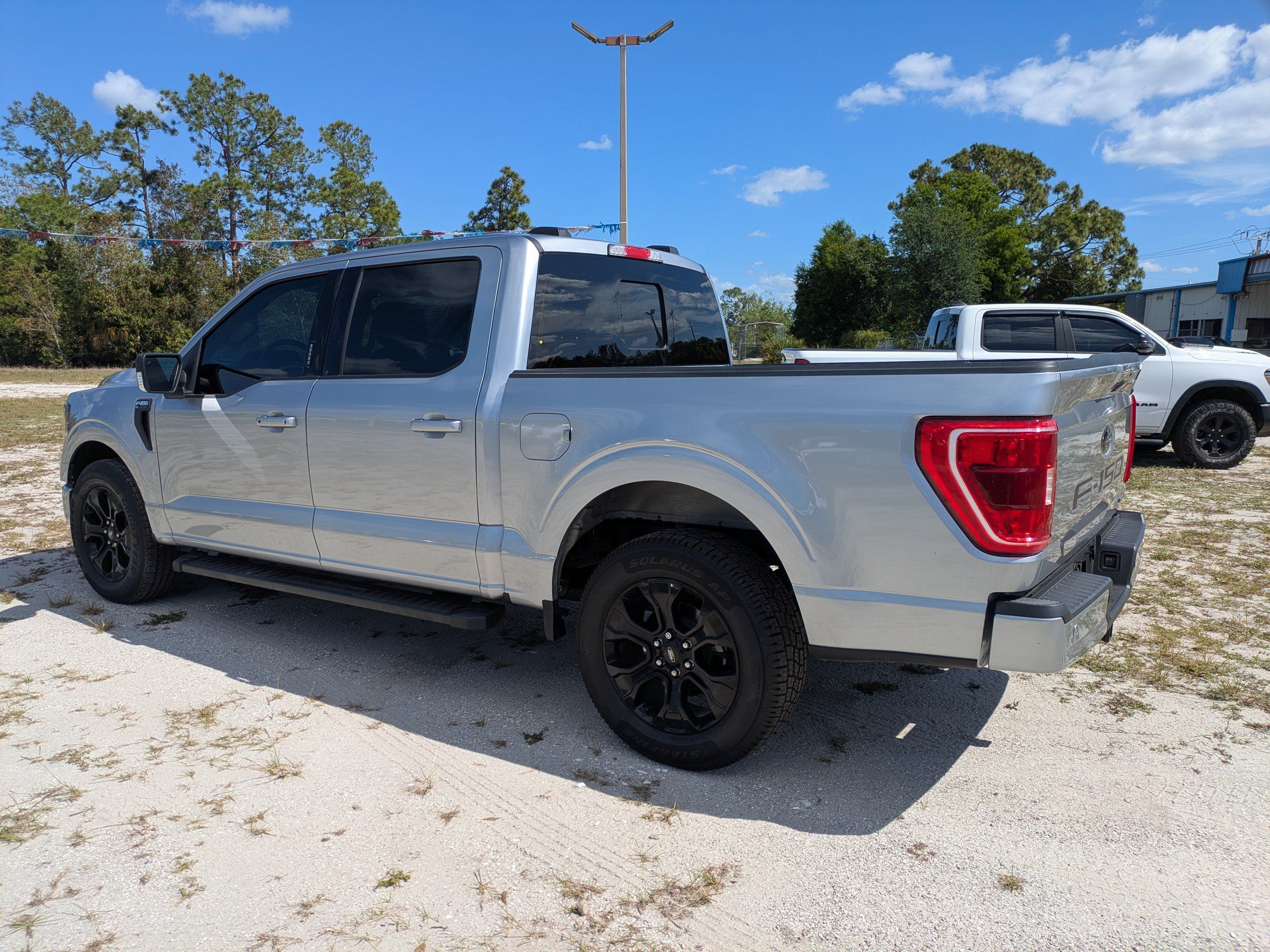 Used 2022 Ford F150 XLT w/ Equipment Group 302A High RWD image 6
