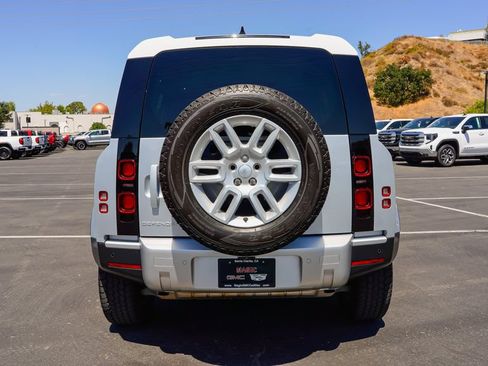 Used 2024 Land Rover Defender 110 S AWD/4WD image 10