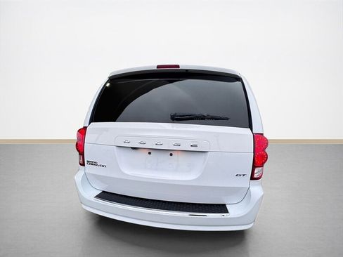 Used 2020 Dodge Grand Caravan GT image 5