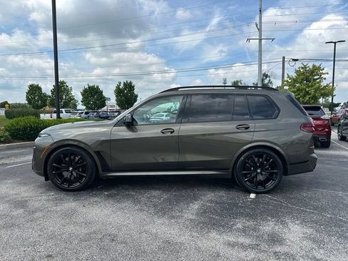 Used 2025 BMW X7 M60i AWD/4WD image 4