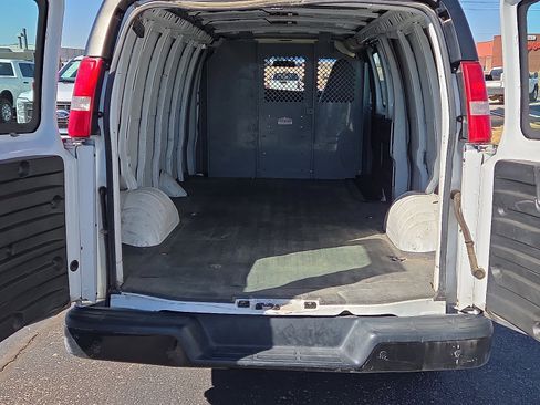 Used 2020 Chevrolet Express 2500 Extended w/ Communications Package image 8