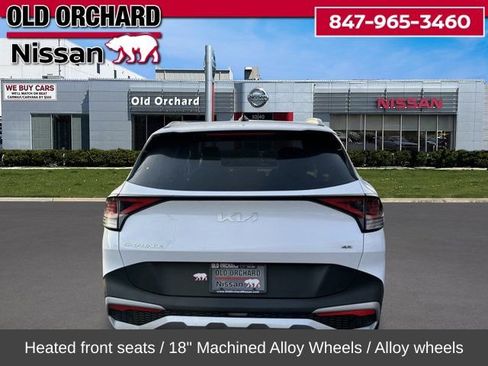 Used 2024 Kia Sportage EX image 7