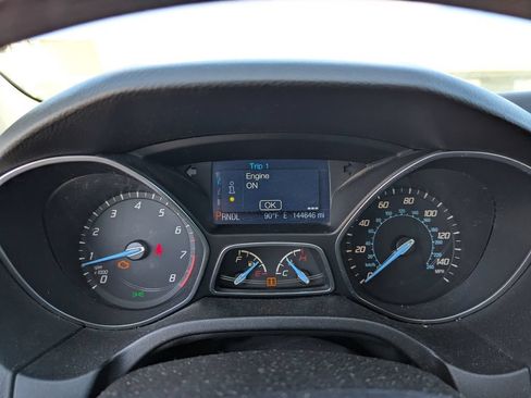 Used 2013 Ford Focus SE FWD image 21