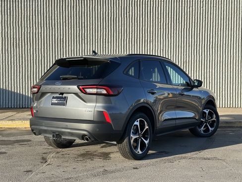 Used 2025 Ford Escape ST-Line Select w/ Tech Pack #1 image 5