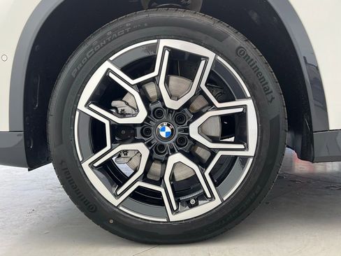 New 2026 BMW X1 xDrive28i w/ Convenience Package image 22