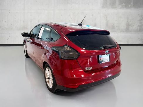 Used 2016 Ford Focus SE image 7