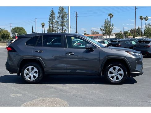 Used 2025 Toyota RAV4 LE FWD image 7