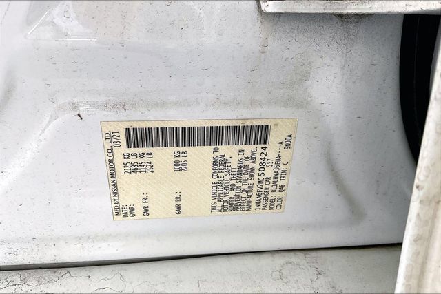 Used 2021 Nissan Maxima Platinum w/ Sport Mat Group FWD image 14