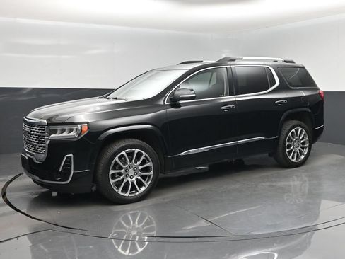 Used 2022 GMC Acadia Denali w/ Denali Ultimate Package AWD/4WD image 9