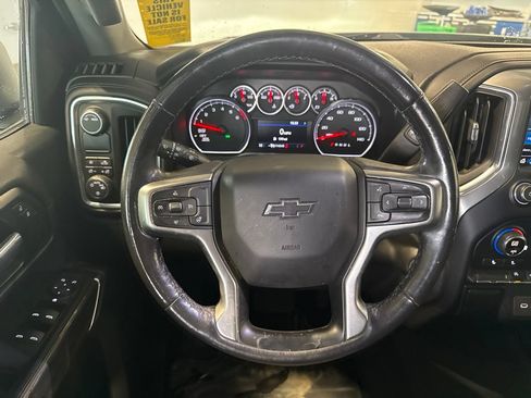 Used 2021 Chevrolet Silverado 1500 RST RWD image 3