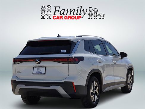 New 2026 Volkswagen Tiguan S image 4