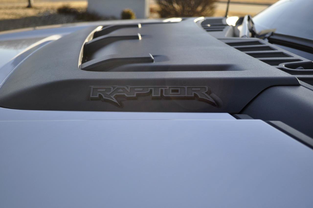 Used 2025 Ford F150 Raptor AWD/4WD image 5