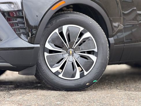 New 2026 Chevrolet Blazer EV LT image 2