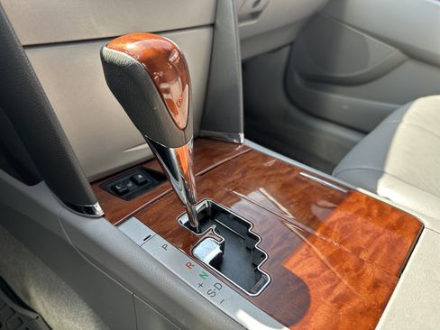 Used 2008 Toyota Camry XLE image 24