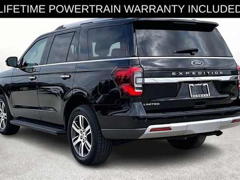 Used 2024 Ford Expedition Limited image 16