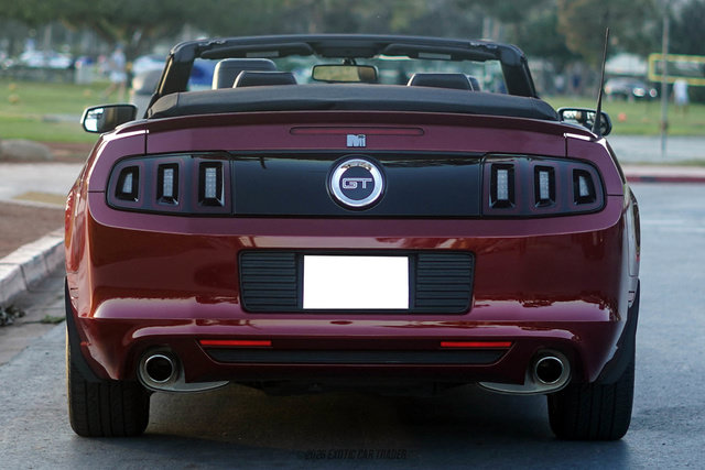 Used 2014 Ford Mustang GT Premium w/ Electronics Package RWD image 6