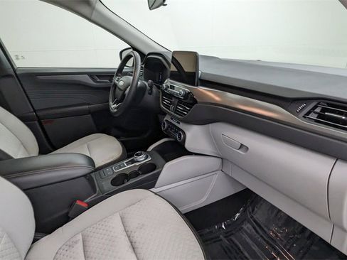 Certified 2023 Ford Escape Active image 39