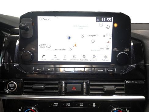 Used 2022 Nissan Pathfinder SL image 18