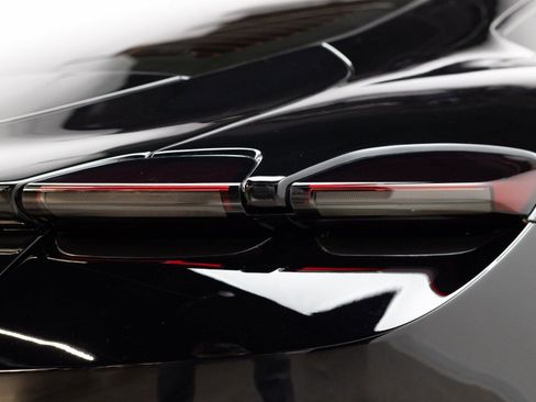Certified 2022 Ferrari Roma RWD image 42