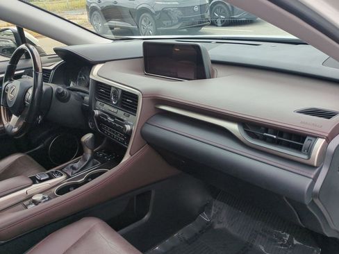 Used 2018 Lexus RX 350L FWD image 44