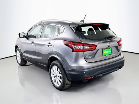 Used 2022 Nissan Rogue Sport SV w/ Technology Package image 7