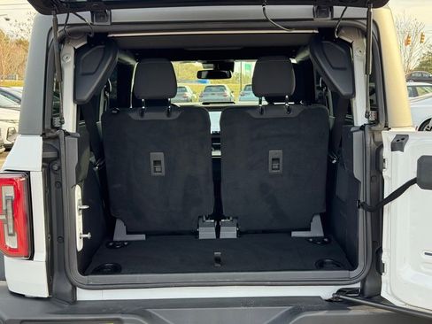 Used 2022 Ford Bronco Wildtrak image 14