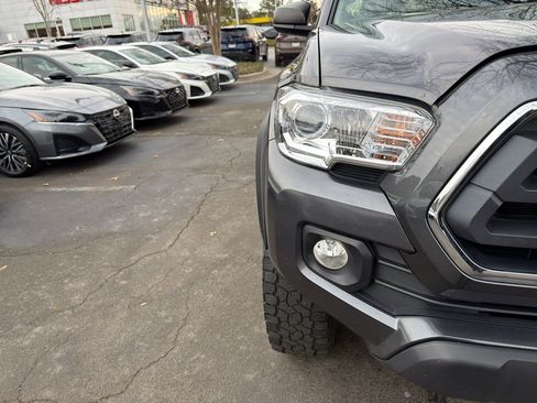 Used 2023 Toyota Tacoma SR5 image 10