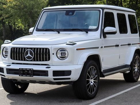 Used 2023 Mercedes-Benz G 550 image 12