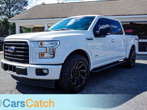 Used 2017 Ford F150 XLT w/ Equipment Group 302A Luxury image 11