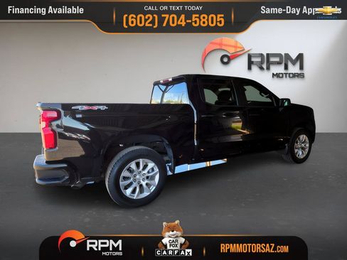Used 2022 Chevrolet Silverado 1500 Custom w/ LPO, Dark Essentials Package AWD/4WD image 6