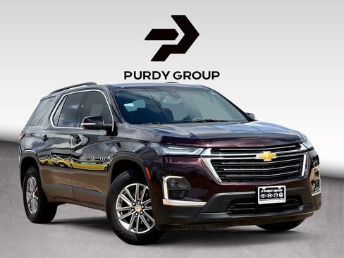 Used 2023 Chevrolet Traverse LT FWD image 1