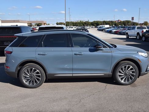 New 2026 Lincoln Corsair Reserve image 5