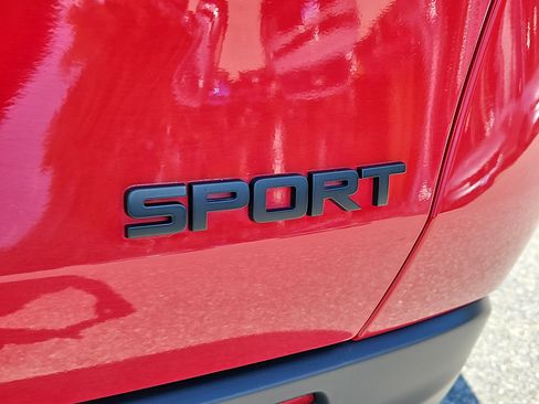 Used 2025 Honda HR-V Sport image 5