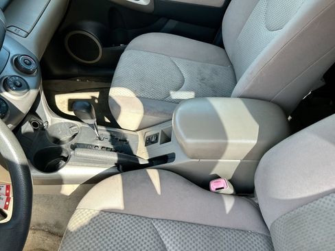 Used 2008 Toyota RAV4 2WD image 23