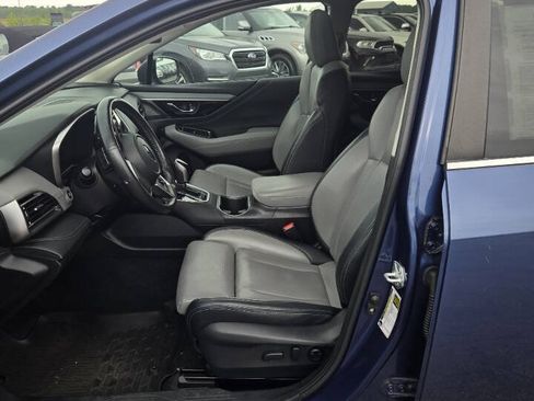Used 2022 Subaru Outback Limited AWD/4WD image 4