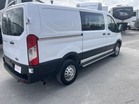 Used 2024 Ford Transit 250 Low Roof AWD w/ Exterior Upgrade Package image 11