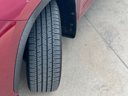 Used 2021 Toyota Highlander Platinum image 9