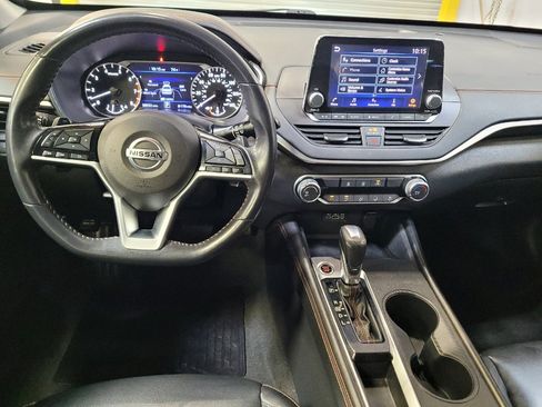 Used 2021 Nissan Altima 2.5 SR FWD image 22