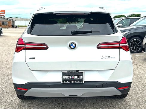 New 2026 BMW X3 xDrive30 w/ Premium Package AWD/4WD image 7