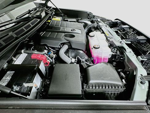 New 2026 Toyota Tundra SR5 AWD/4WD image 19
