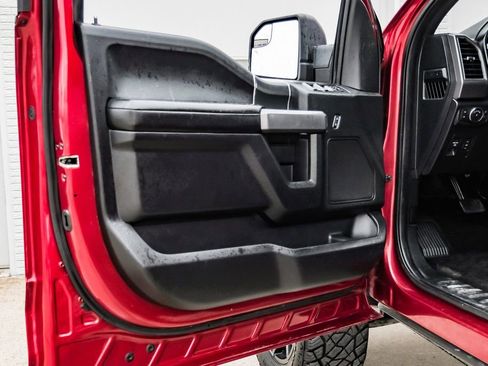 Used 2018 Ford F150 XLT w/ Equipment Group 302A Luxury AWD/4WD image 39