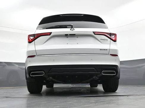 Used 2023 Acura MDX SH-AWD w/ Advance Package image 23
