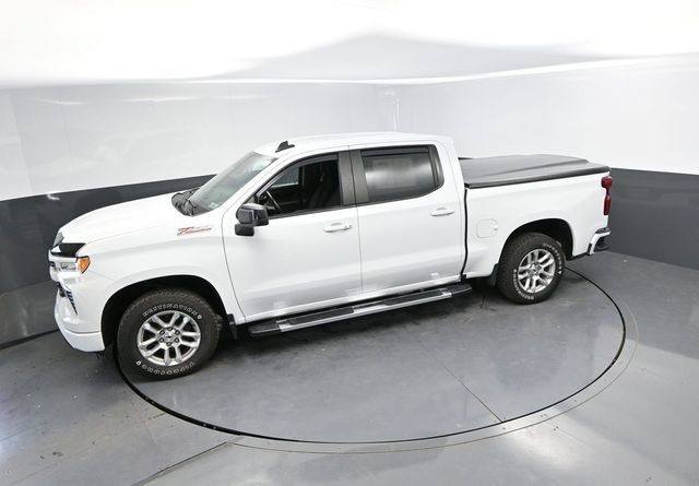 Used 2024 Chevrolet Silverado 1500 RST AWD/4WD image 40