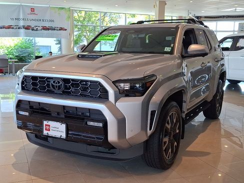 Used 2026 Toyota 4Runner TRD Sport Premium AWD/4WD image 3