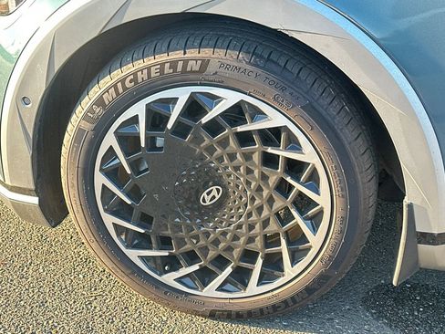 Certified 2024 Hyundai Ioniq 5 Limited image 6