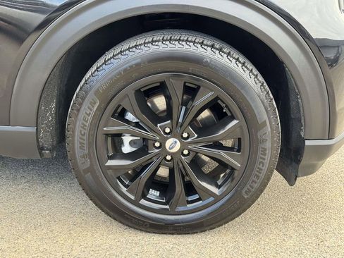 Used 2024 Ford Explorer Limited image 26